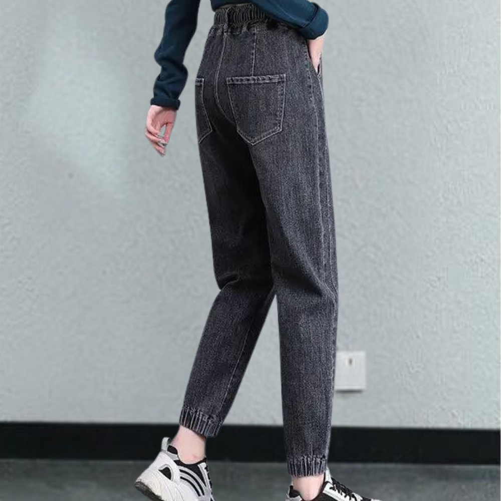 Lucrezia - Relaxed fit damesjeans met verstelbaar trekkoord voor meer comfort