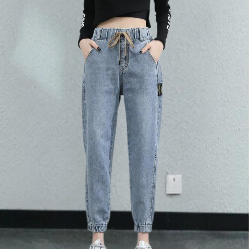 Lucrezia - Relaxed fit damesjeans met verstelbaar trekkoord voor meer comfort