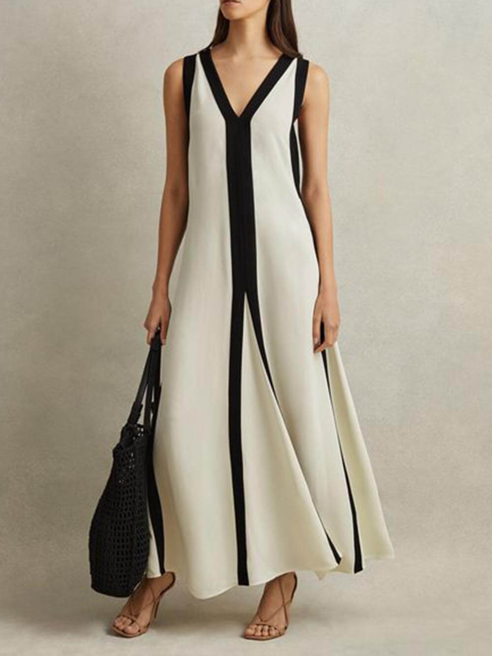 Dames Diepe V hals Zwart witte maxi jurk - Roselie