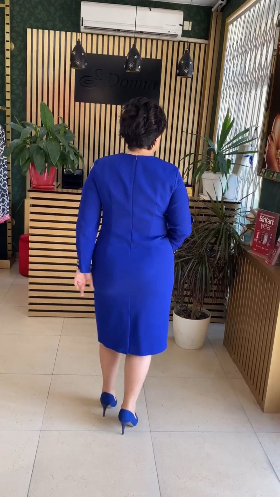 Dames Formele Midi Jurk met Vierkante Hals - Nancy