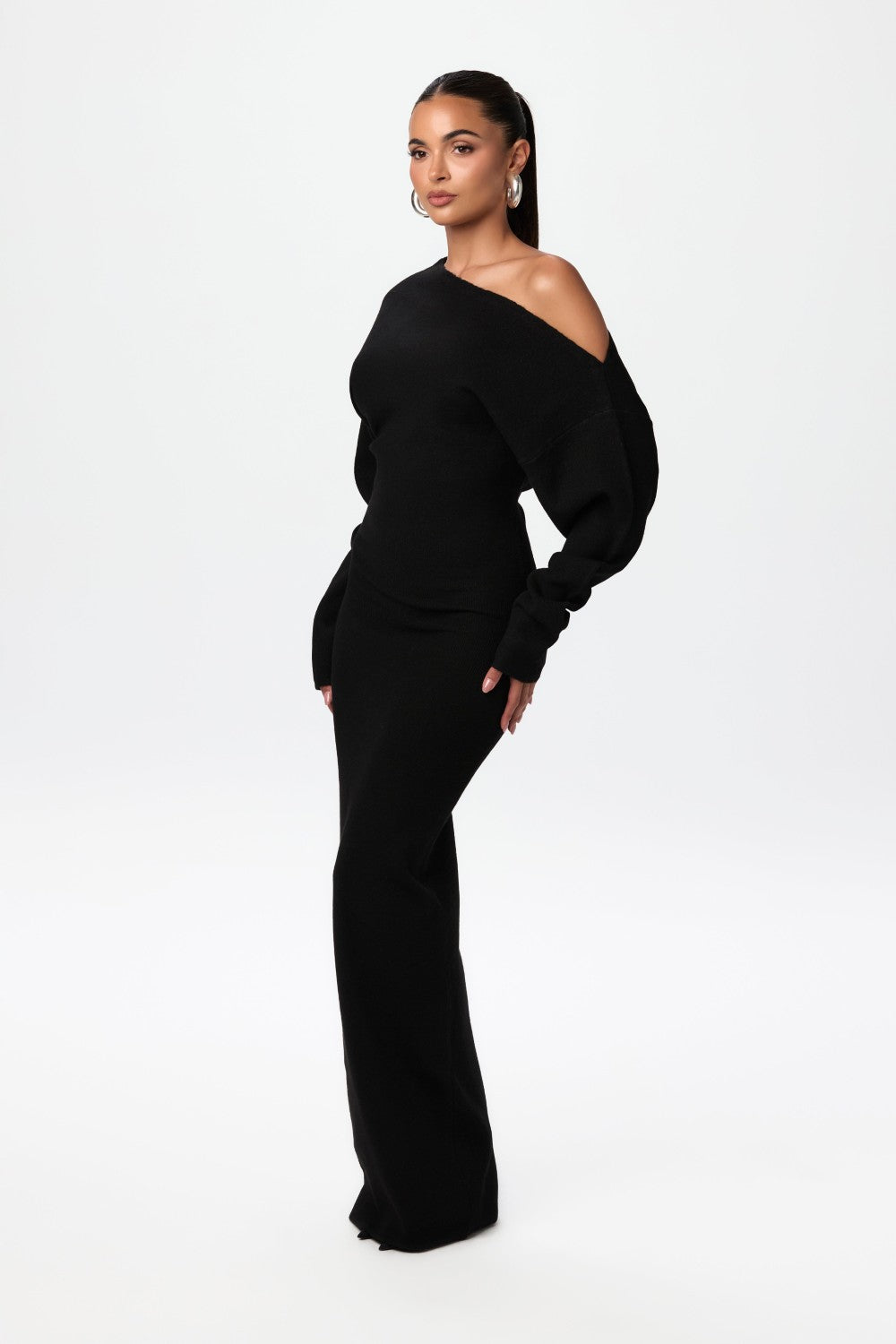 Dames Zwarte Lange Jurk Hoge Taille Elegante Maxi Met Lange Mouwen - Diora-1