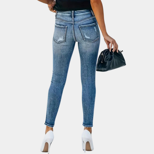 Ember - Eenvoudige skinny jeans met een modieuze knoopsluiting