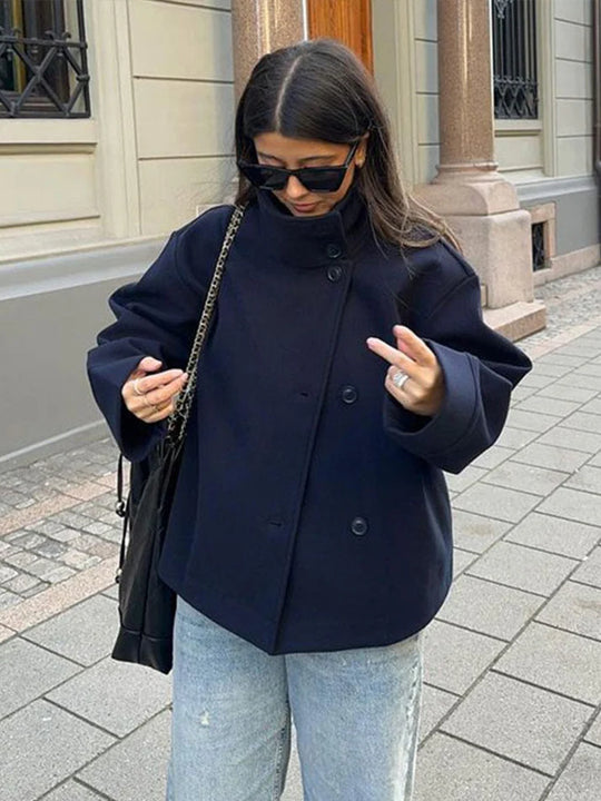 Korte jas Dames | Hoge Kraag & Knoopsluiting