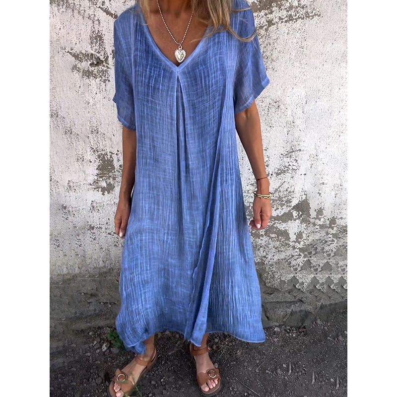 Luchtige modieuze lichtgewicht jurk voor dames