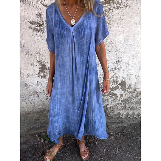 Luchtige modieuze lichtgewicht jurk voor dames