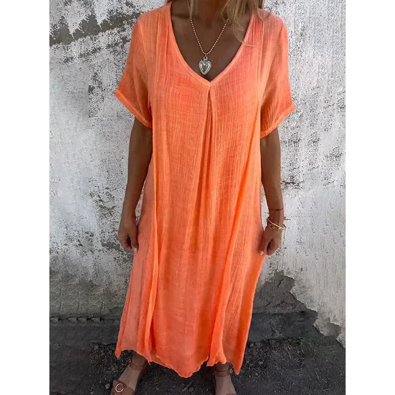 Luchtige modieuze lichtgewicht jurk voor dames