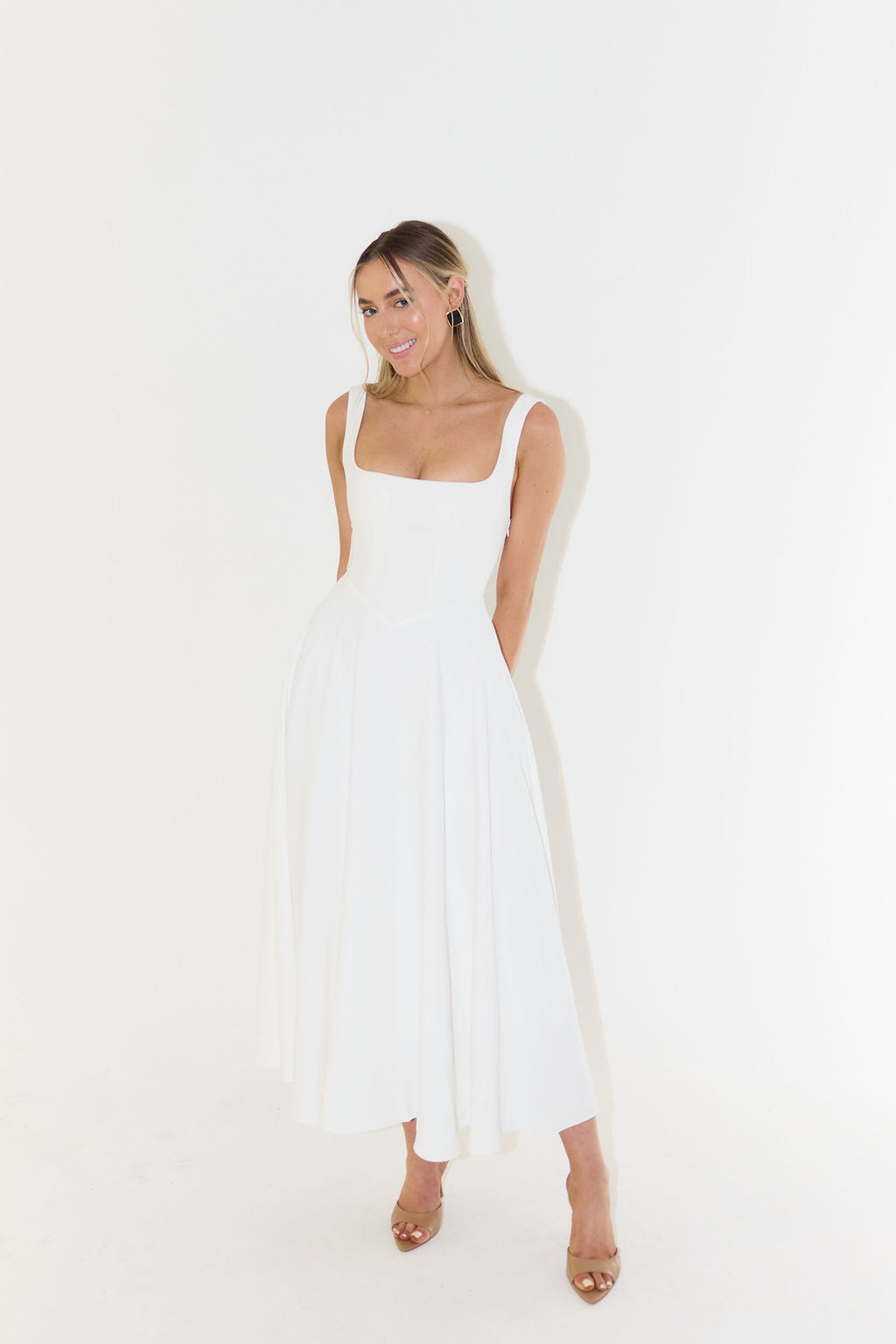 Bonnie | Elegante midi -jurk 4