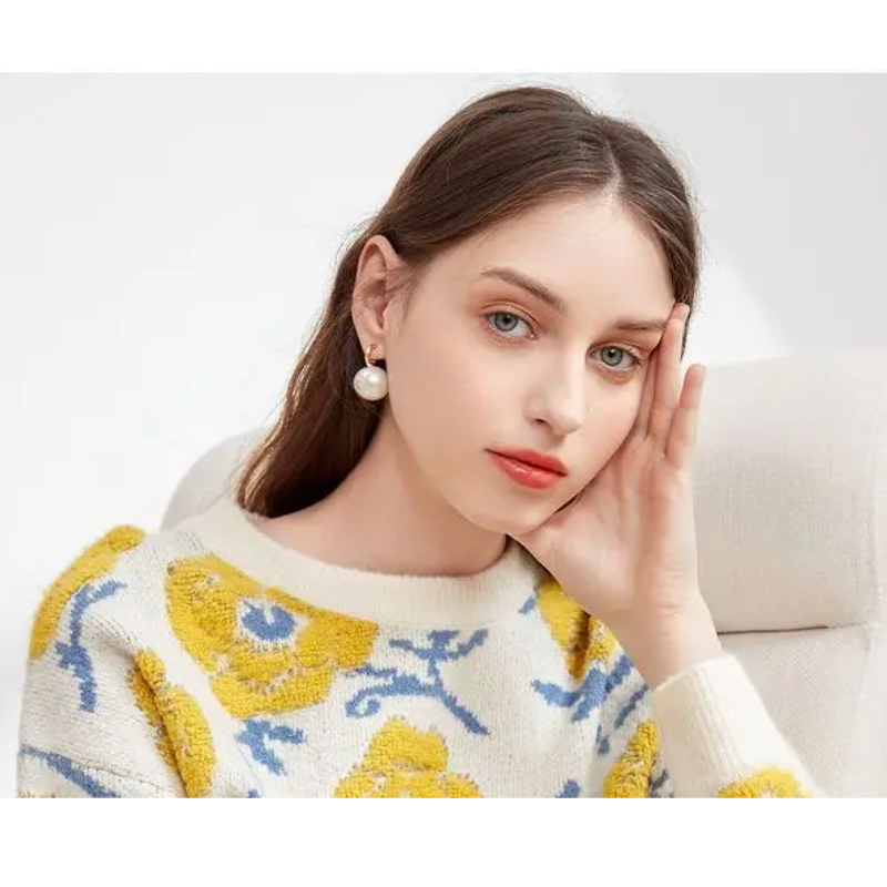 Ottilie - Trui met bloemenpatroon