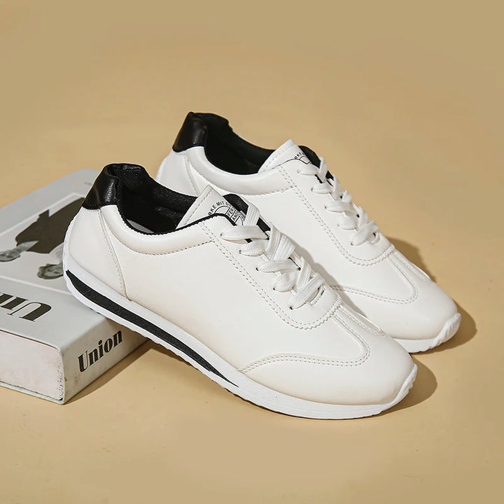 Schoenen Dames | Sneakers | Dempende zool & Licht draaggevoel