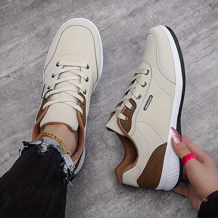 Wandelschoenen | Sneakers | Vetersluiting & Dempende Zool