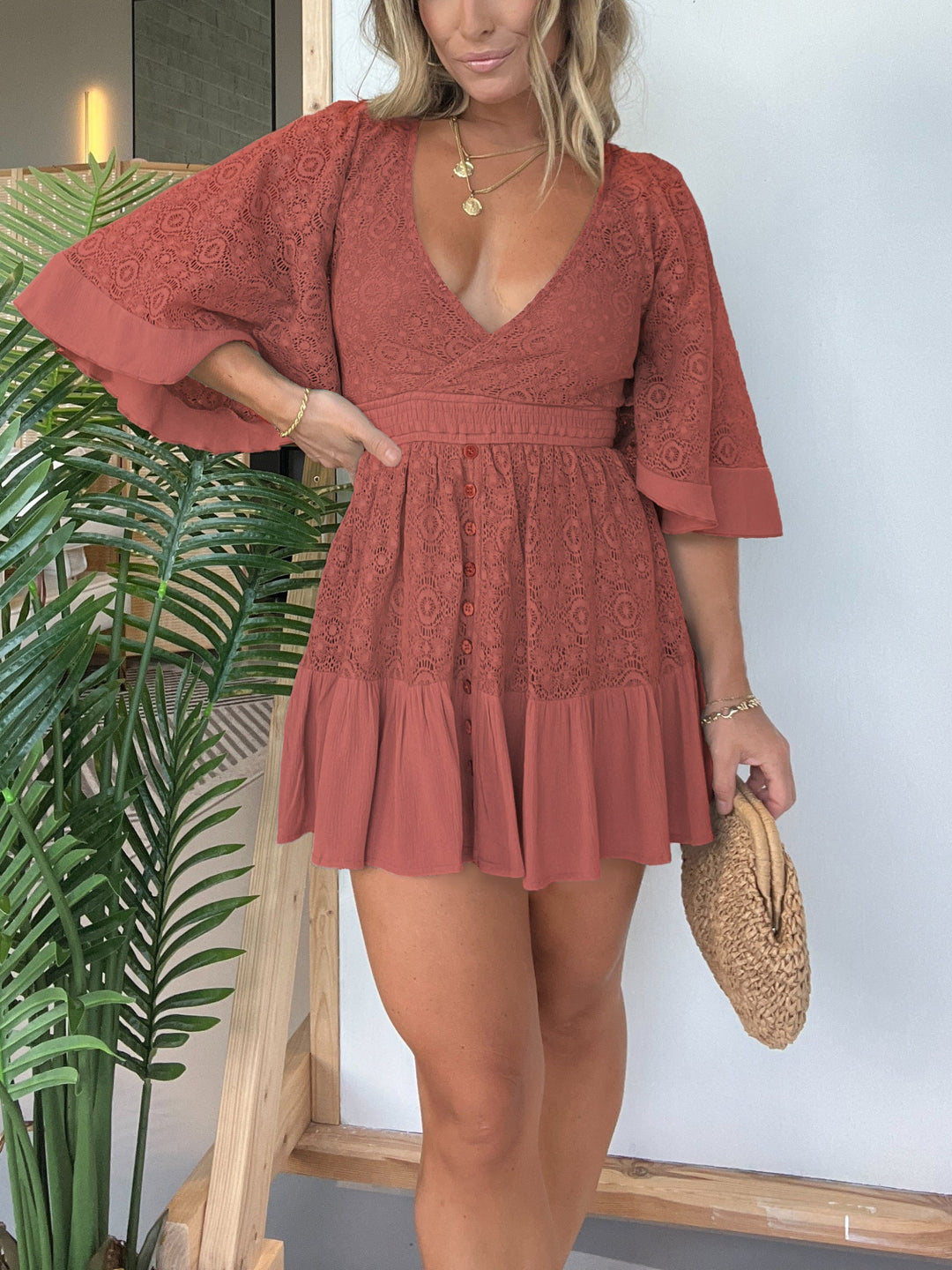 Dames Mini zomerjurk met kant en ingebouwde short - Lisa