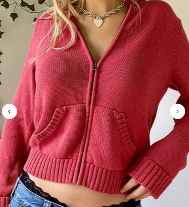 Klarah - Kort gebreid vest met capuchon